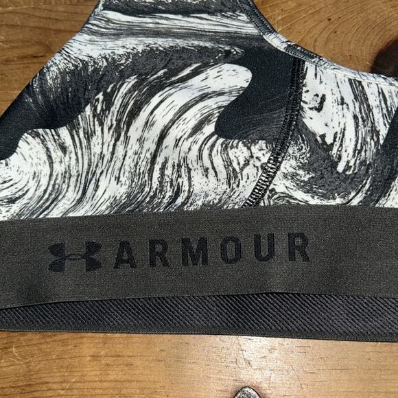 Under Armour Women's Marble Pattern Sports Bra Size Small - Picture 3 of 5